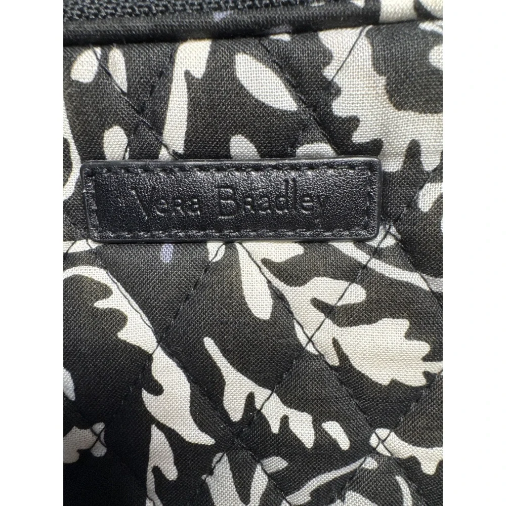 Vera Bradley Train Case Cosmetic‎ Makeup Bag Travel Organizer Black Paisley